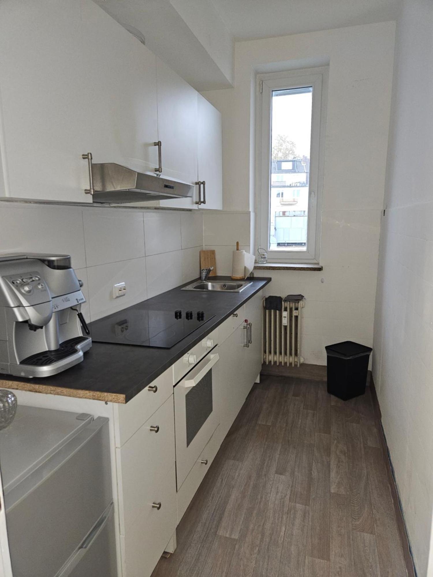 Eine Schoene Kleine Wohnung Mitten Im Zentrum Von Dortmund !!! Bagian luar foto